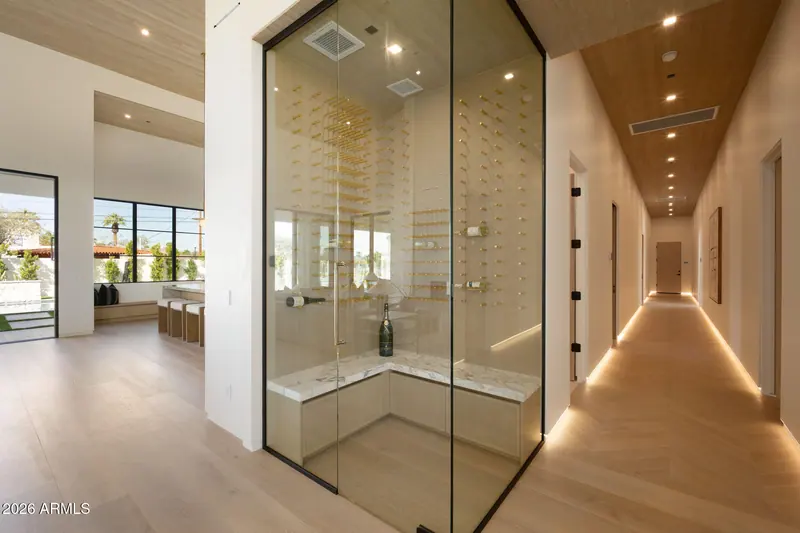 Open the gallery at the wine room